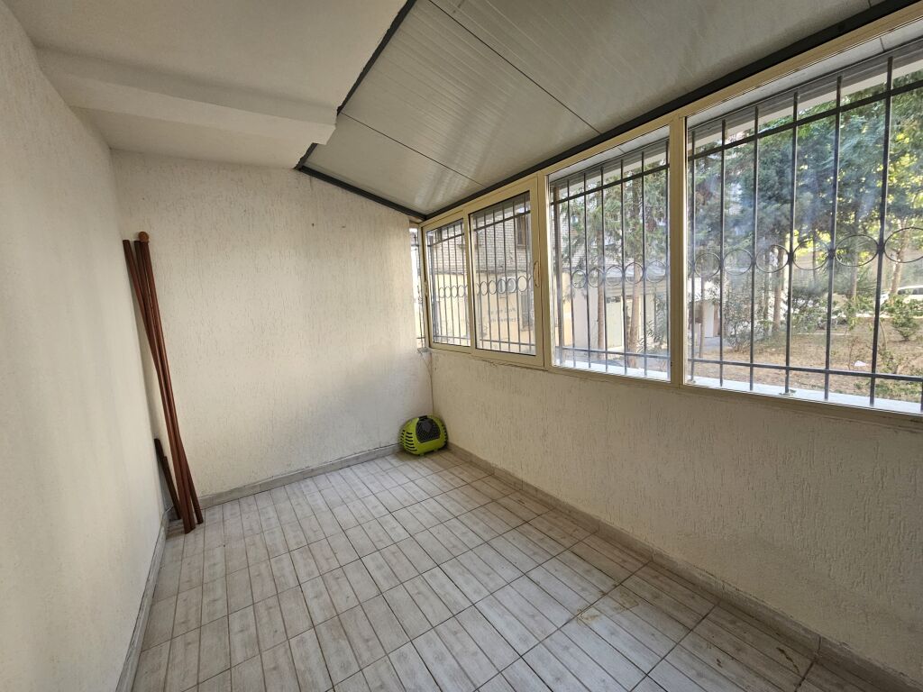 Affittasi Appartamento 2+1+1 con Balcone