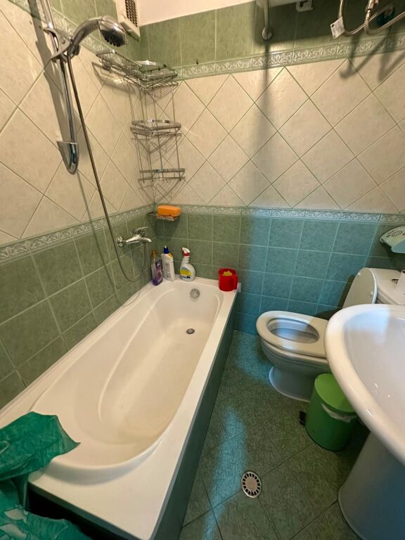 Apartament me qera 1+1 ne Fresk