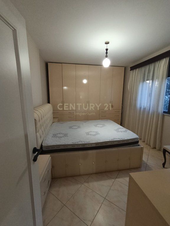 Appartamento 1+1 in Affitto | Via Kavaja, Kajo Karafili | Vicino al Centro IMP146438