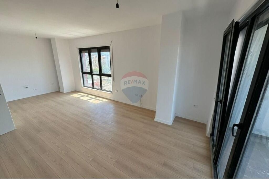 APARTMENT 3+1+2 FOR SALE AT THE PARIS MUNICIPALITY