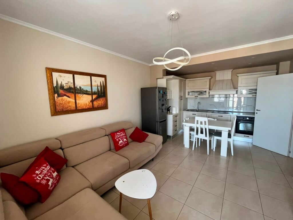 Qera Apartament 2+1+2 Tualete + depo