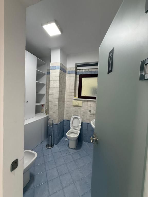 Rent, Business Premises, Center, Tirana.