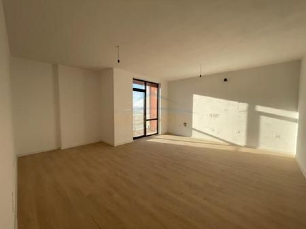 Shitet, Apartament 1+1, Platinum Residence, Bulevardi i Ri, Tiranë