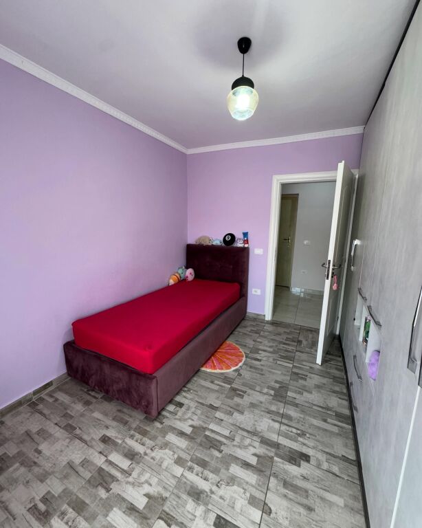 💥Shitet apartament 2+1 prane shetitores Josif Budo,Kavaje💥