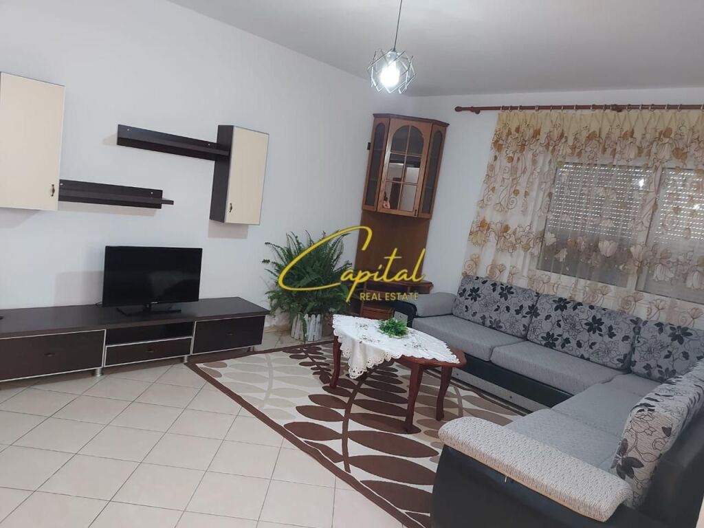 APARTAMENT ME QIRA 2+1 BULEVARDI I RI 50.000 LEKE