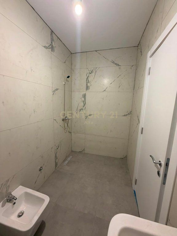 Apartment 3+1+2 for Rent in Univers City | 5th Floor | Parking Spot + Storage | 500€/Month ALFA146491