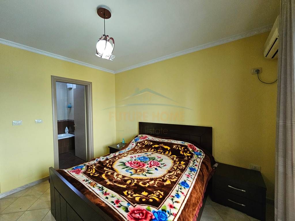 Rent, Apartment 2+1+2 +Parking Spot, Jordan Misja Street, Tirana.