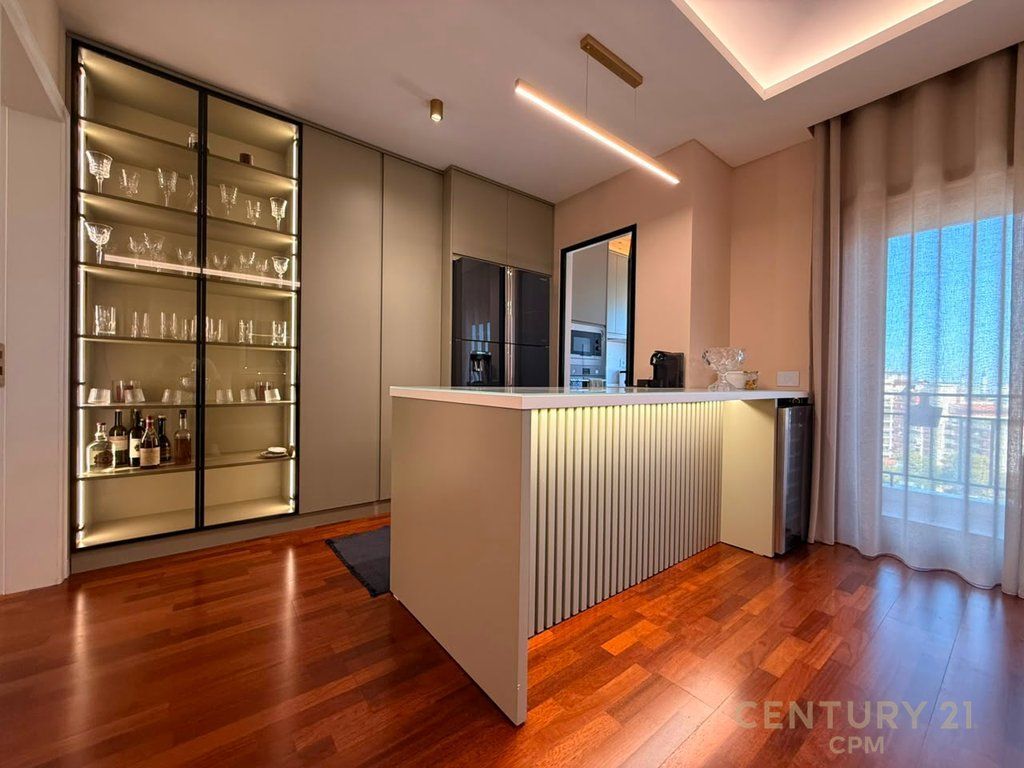 JEPET ME QIRA APARTAMENT 3+1+ GARAZH TEK AMBASADA AMERIKANE!
