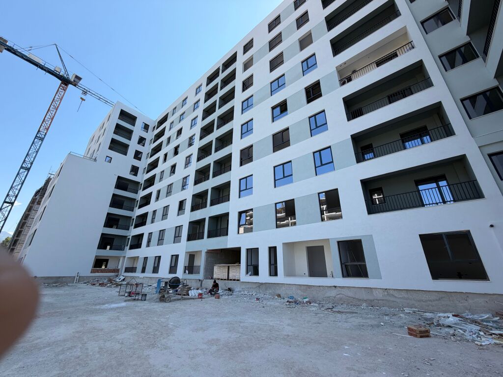 Shitet Apartament 2+1 - Kamëz, Ulliri - Mehillaj Rezidence