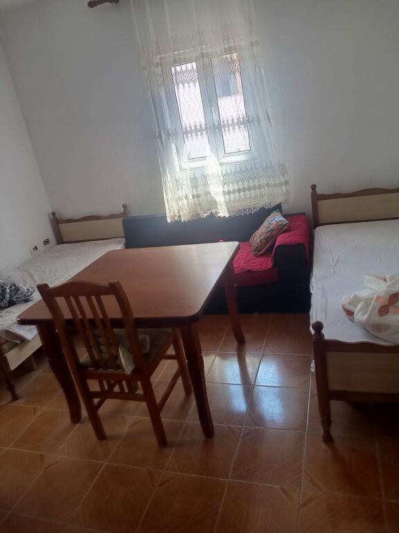 GARSIONERE 30000 LEKE.QYTET STUDENTI