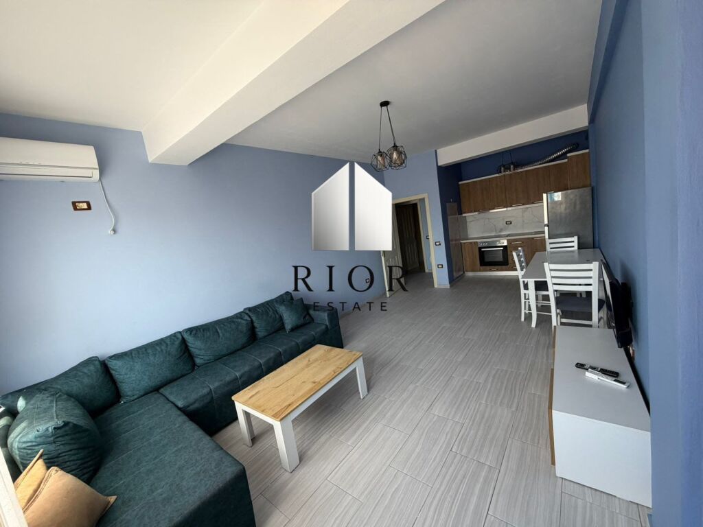 Affitto | Appartamento 1 + 1 | Astir | 500 €/Mese