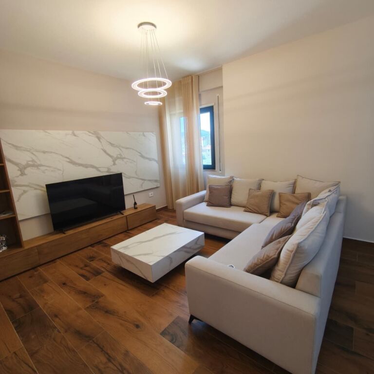 🏡 SHITET APARTAMENT 2+1+2 – OASIS RESIDENCE