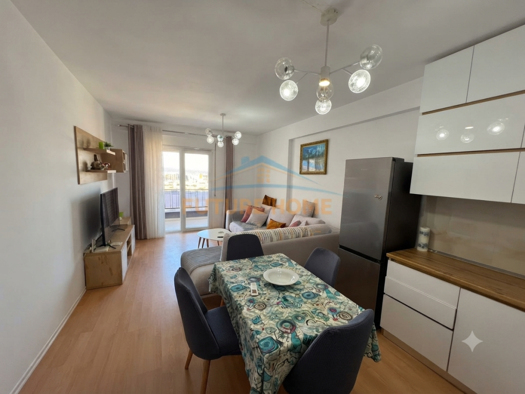 Rent, Apartment 2+1+2, 5 Maji Street, Tirana