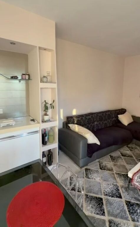 APARTMENT 1+1, Brryli