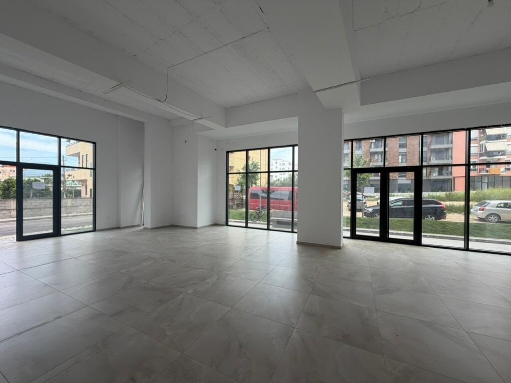 Affitto | Ambjent Biznesi | Astir | 1000 €/mese