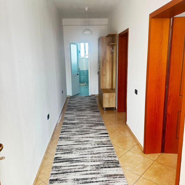 Qera | Vilë 1 + 1 | 5 Maji | 500 €/muaj