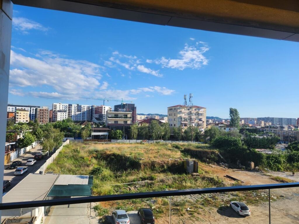 Affitto | Apartament 2 + 1 | Bulevardi Zogu i Parë | 600 €/mese