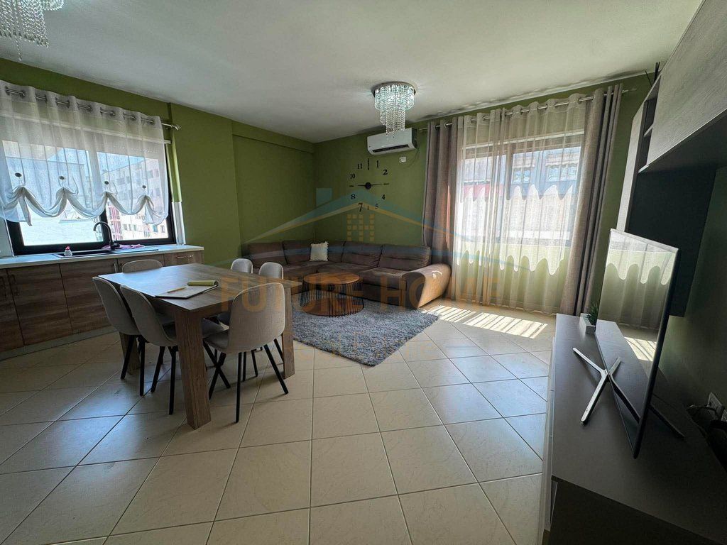 qera apartament 3+1 unaza e re