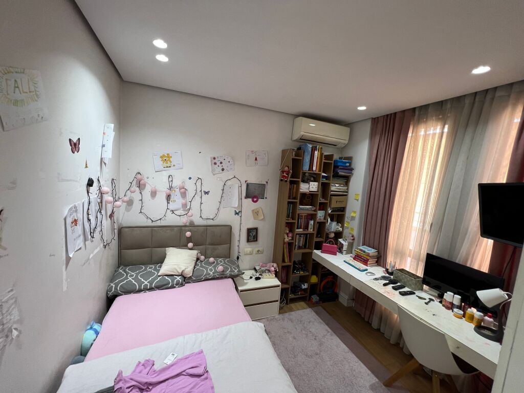 Vendesi Appartamento 2+1+2 +veranda, Yzberisht