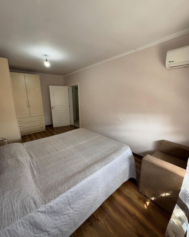 💥Shitet apartament 2+1 prane shetitores Josif Budo,Kavaje💥