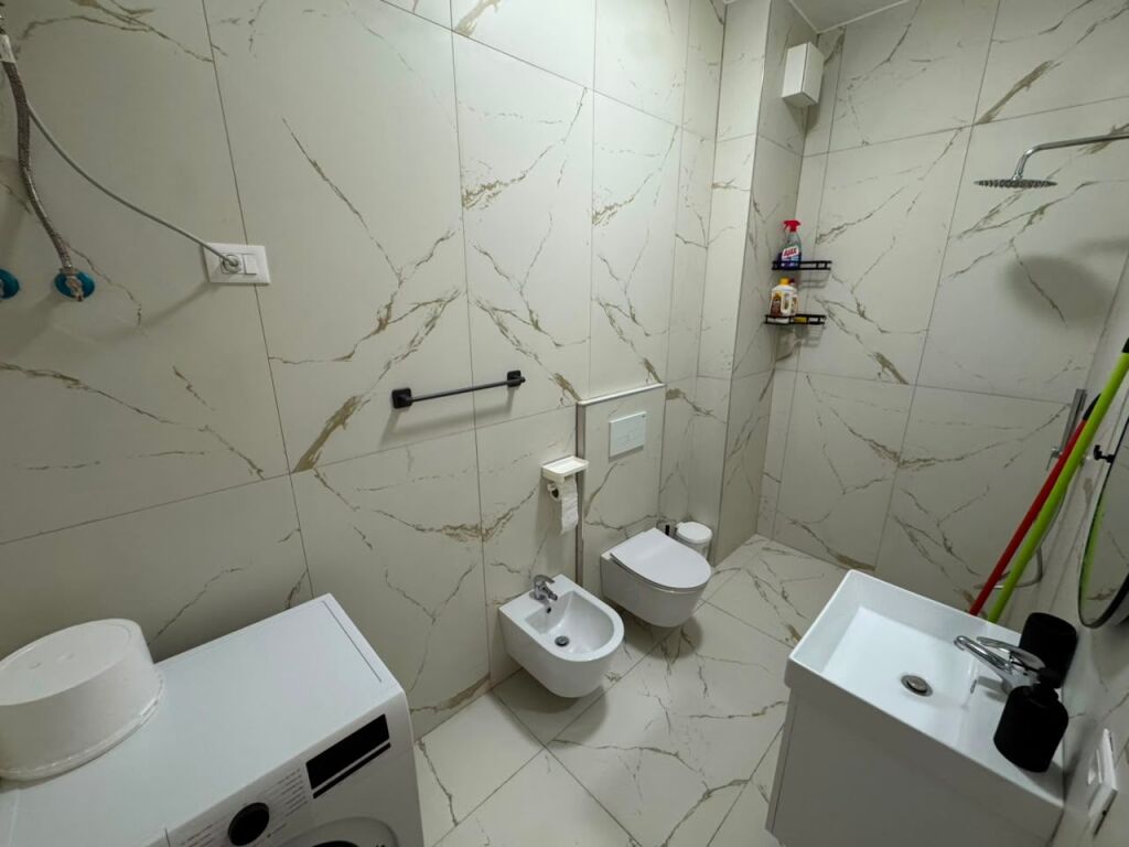 📣 APARTMENT 1+1 FOR RENT 📍 Porta e Re, Sauk💰 60,000 Lek/Month