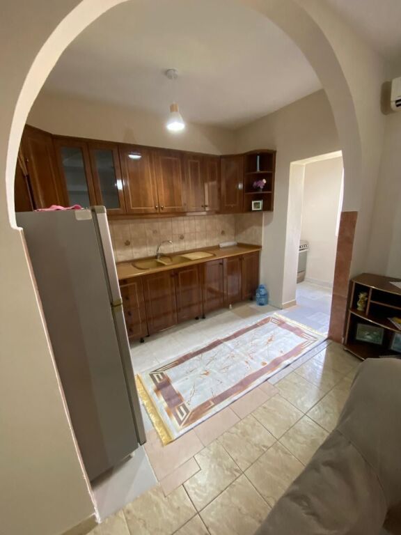 2+1,kat 5 pa ashensore,rrug e elb,680 euro