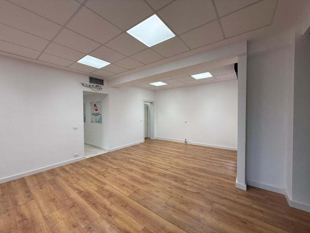 Rent, Business Premises, Center, Tirana.