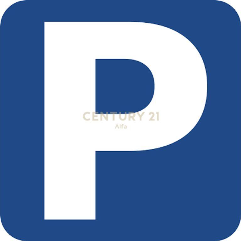 2 Poste Parkimi per Shitje tek Tirana Golden Park