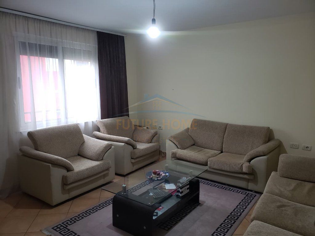 Qera, Apartament 1+1, Laprake, Tirane. DB68782