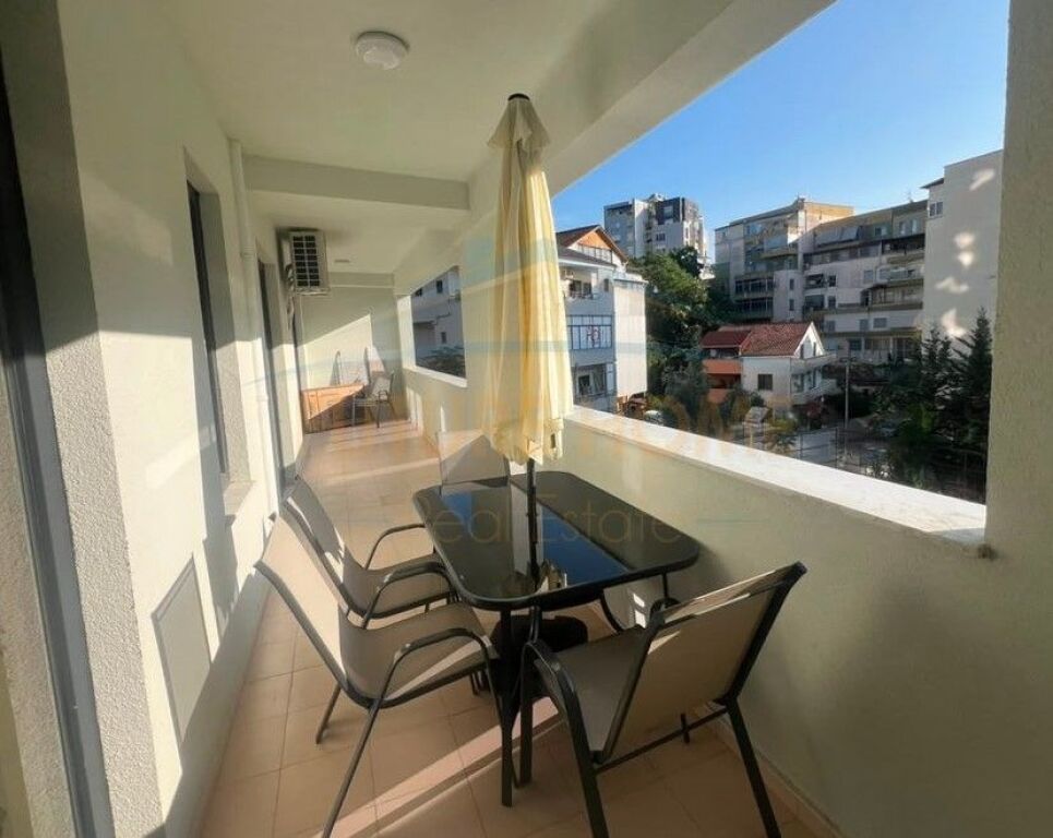 Qera, Apartament 2+1+2, Rruga e Dibres