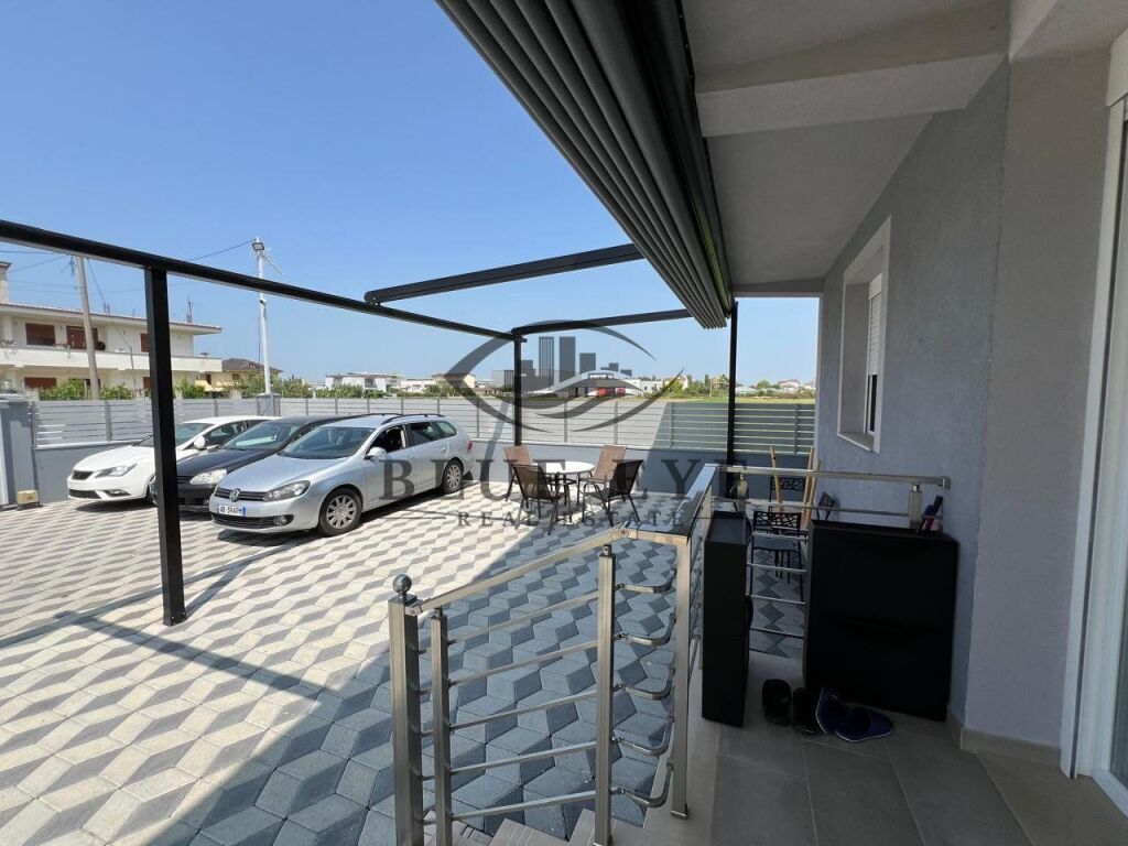 Villa su 2 Piani in Vendita a Xhafzotaj, Durres!