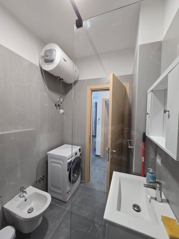 For rent 1+1 5 Maji Street 500 thousand leke