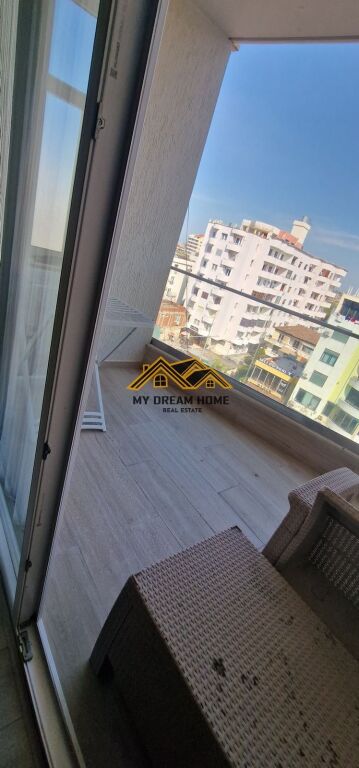 Jepet Me Qera Apartament 1+1 ne plazh Hekurudha