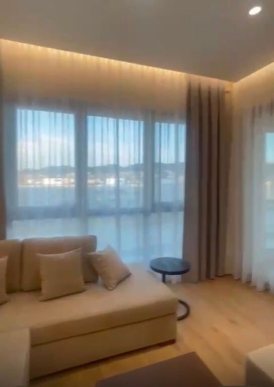 For rent 1+1,Square 21