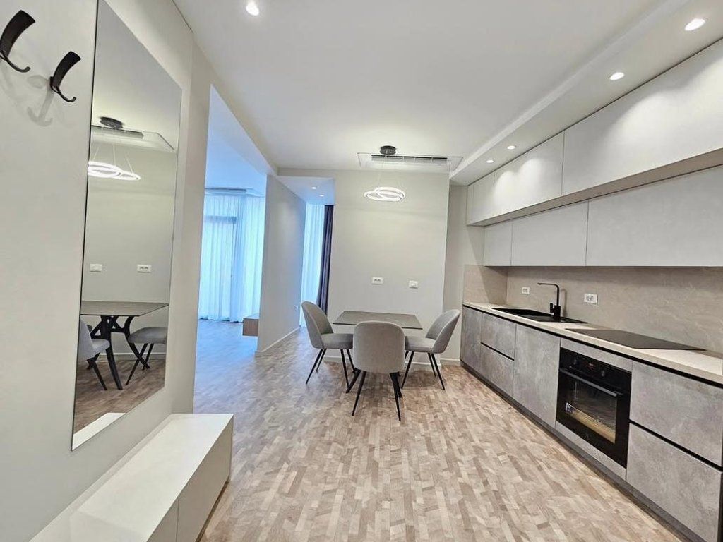 Shitet Apartament 1+1 Premium në Lake View Residence