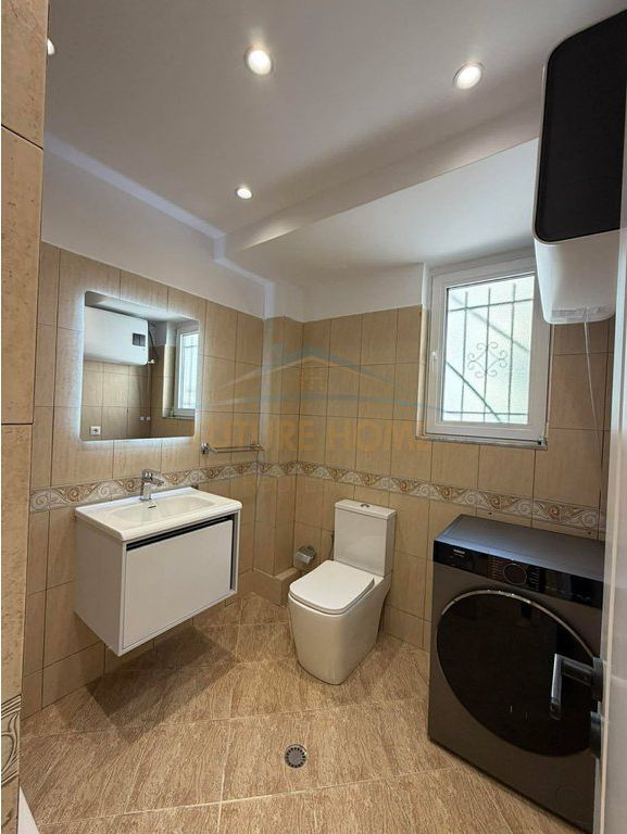 Apartament 1+1, Rrugën Margarita Tutulani, Tirane