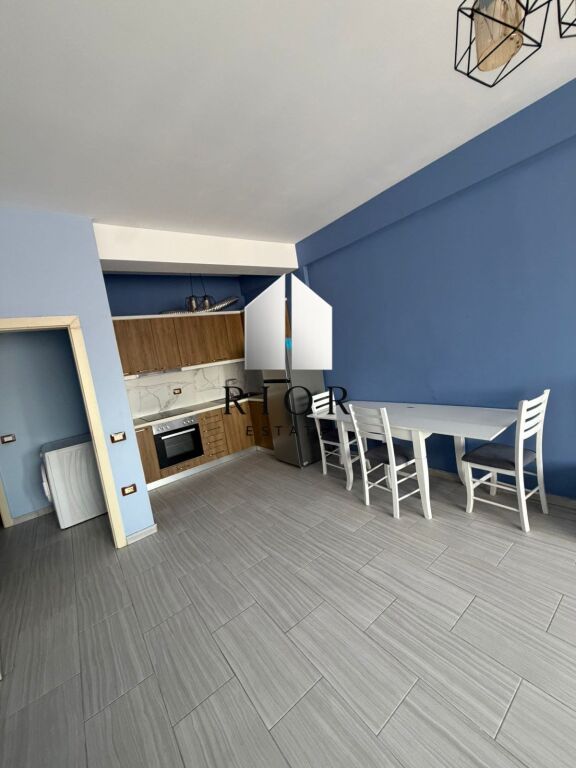 Affitto | Appartamento 1 + 1 | Astir | 500 €/Mese