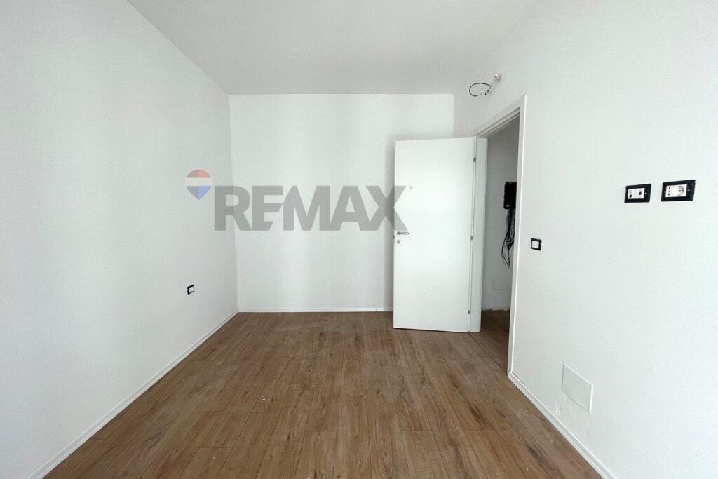Office for rent at the new Boulevard! 223m2