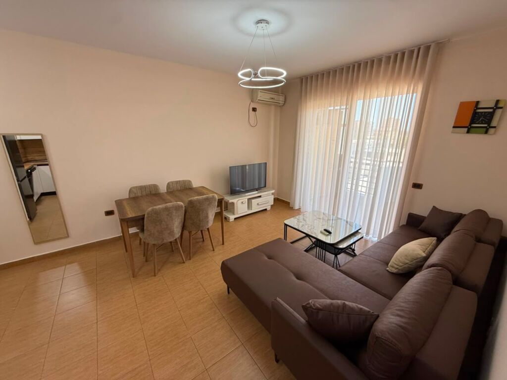 Appartamento 1+1 in affitto in Via Dritan Hoxha, vicino a Zojes se Keshillit, Lapraka, ex Dogana, Zogu i Zi