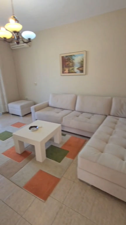 🏡 Appartamento 1+1 in Vendita – Via Muhamet Gjollesha, vicino a Myslym Shyri**