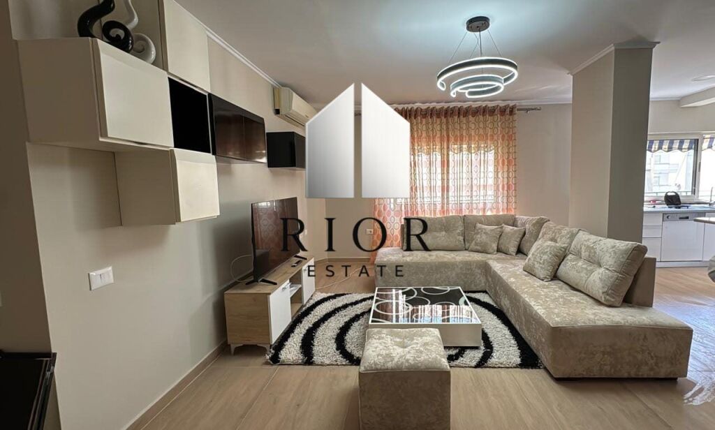 Qera | Apartament 2 + 1 | Komuna e Parisit | 800 €/Muaj
