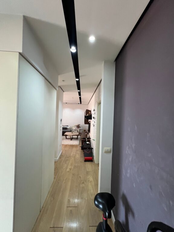 Vendesi Appartamento 2+1+2 +veranda, Yzberisht