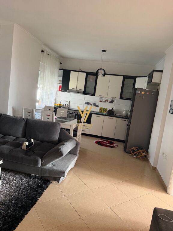 JEPET APARTAMENT 2+1+2 ME QIRA NE FRESK 45.000 LEKE