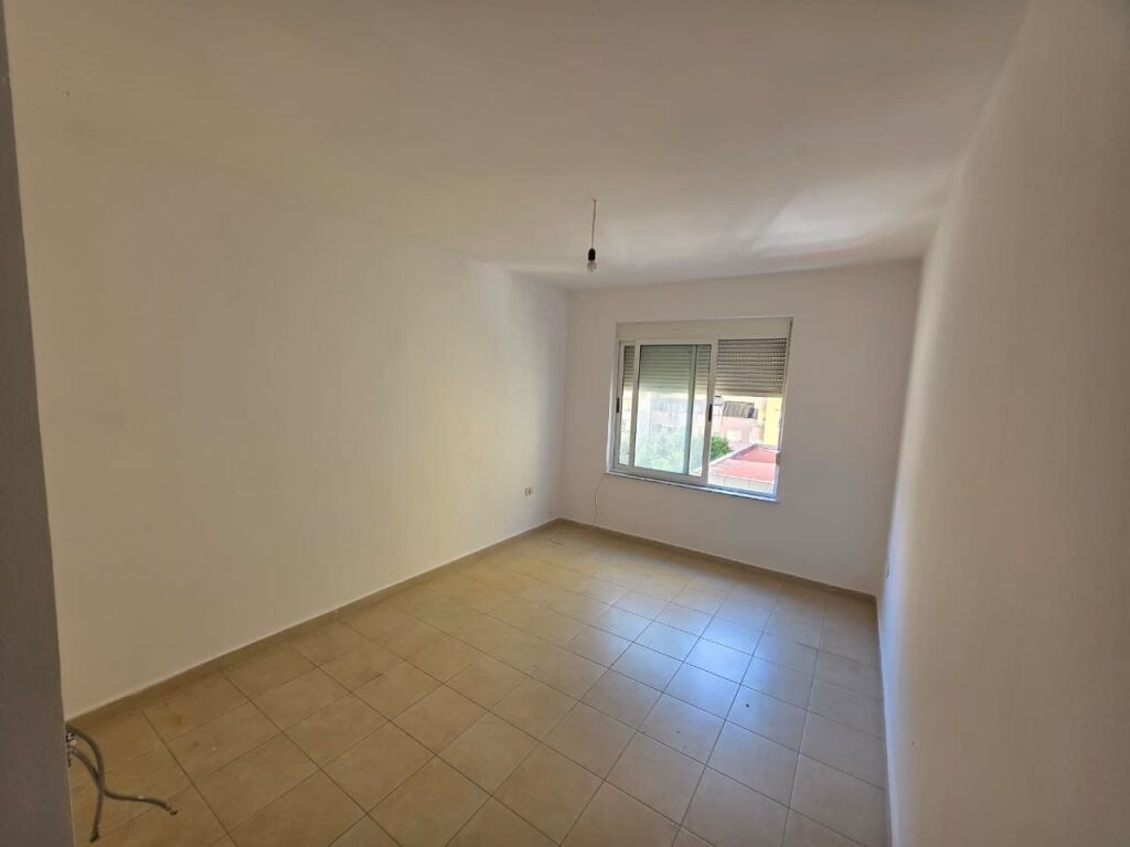 Garsoniere per shitje 39500