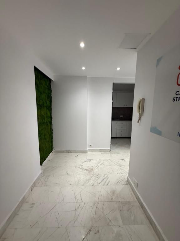 Rent, Business Premises, Center, Tirana.