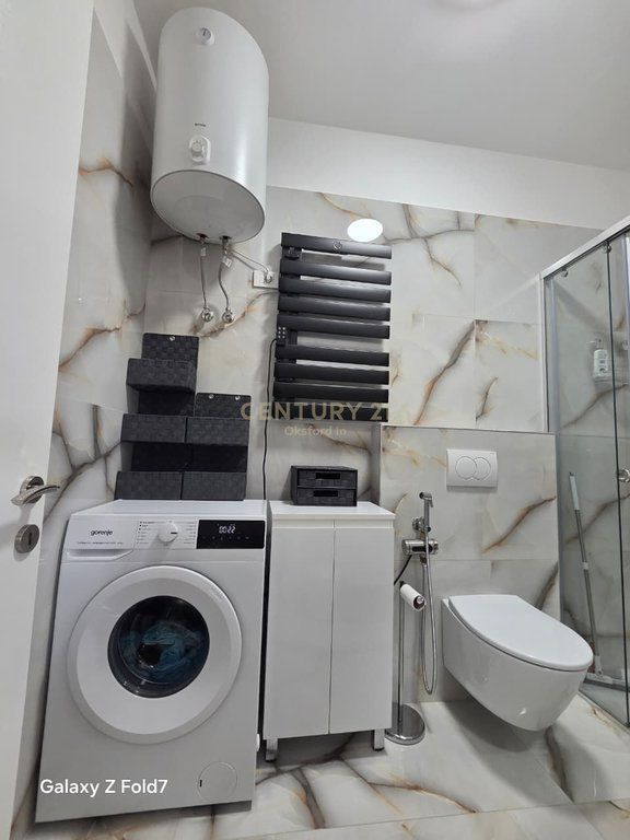 SHITET PENTHOUSE ME PAMJE NGA DETI NË SHËNGJIN 250,000 €