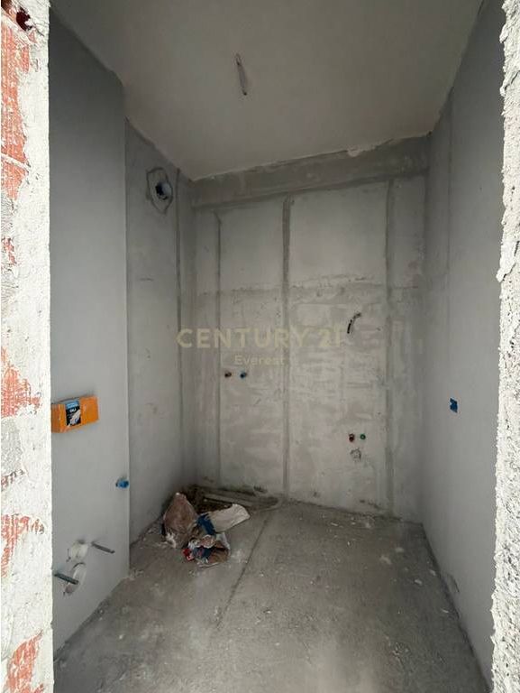 KAMEZ QENDER, SHESIM APARTAMENT 2+1+2! everest146498