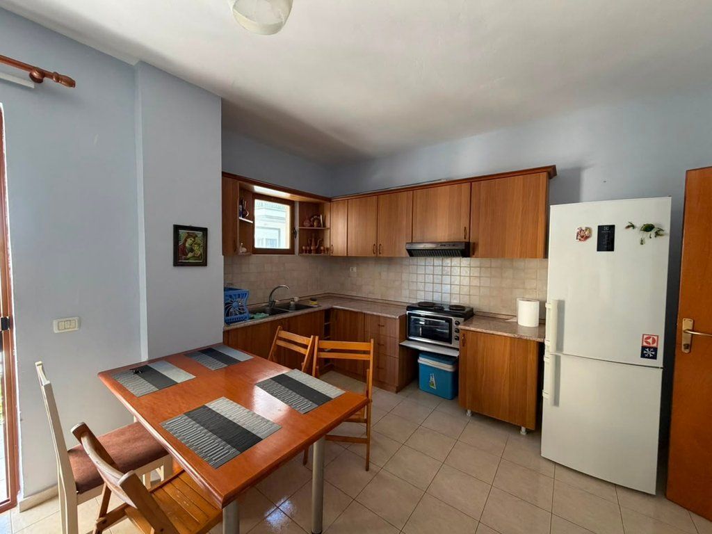 SARANDË, SHESIM APARTAMENT 1+1 VETËM 50M NGA DETI 125,000 € 12,000,000 Lekë