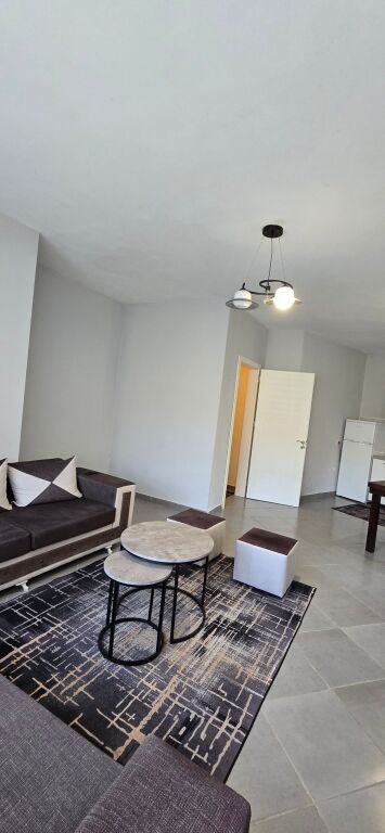 APARTAMENT 1+1, PRANE KOPSHTIT BOTANIK