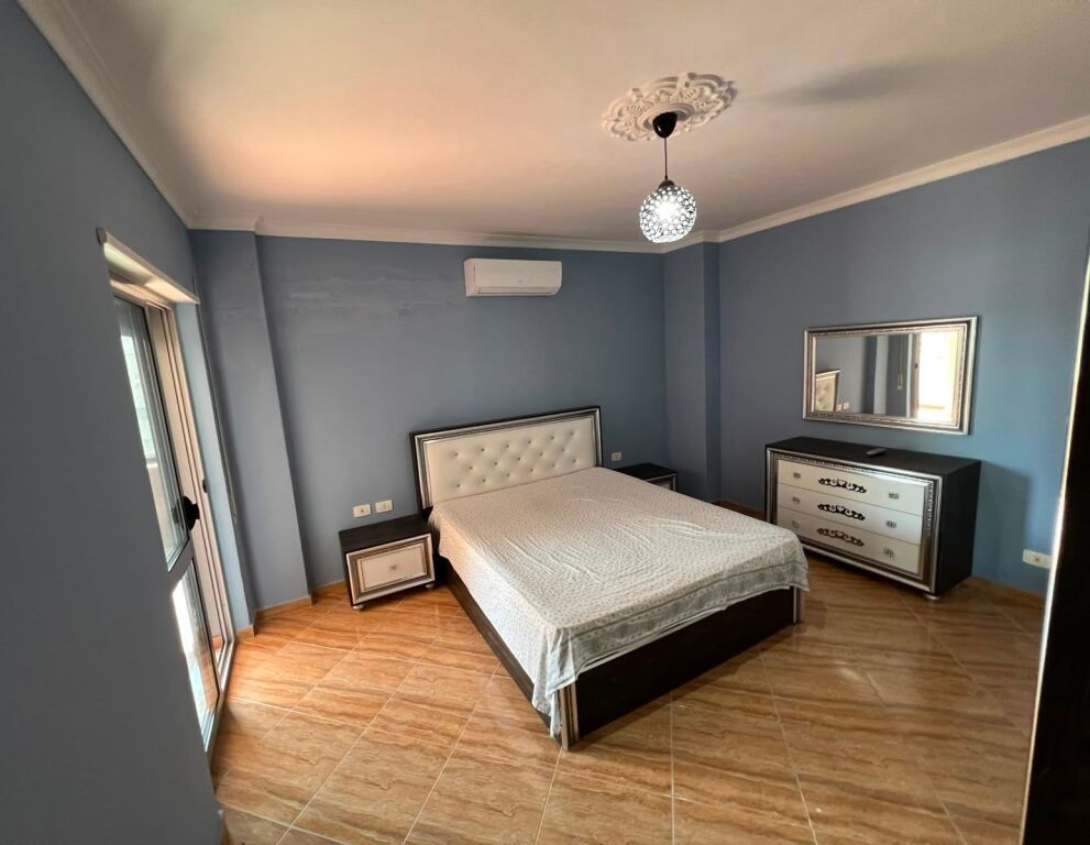RENT APARTMENT 1+1 BAJRAM CURRI SCHOOL BEACH  330 EURO